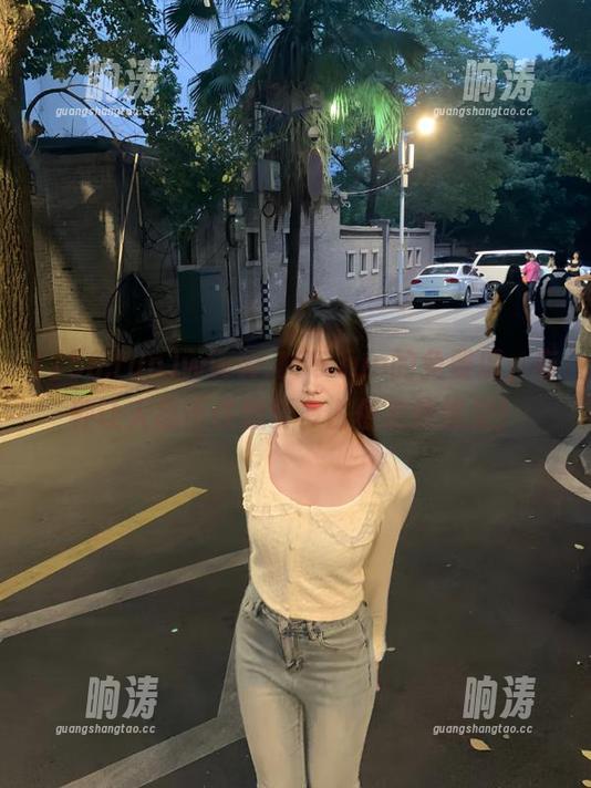 www.155.fun的免费瓜，有种让人忍不住想要多占便宜的感觉！