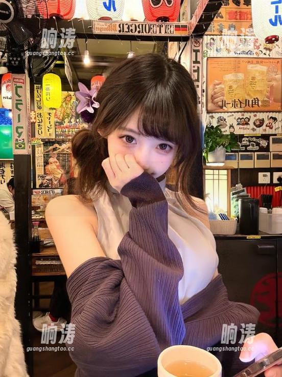 17cc吃瓜现场，永久尴尬瞬间你绝对想不出！