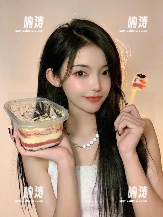 每日一瓜，下载“51吃瓜”视频APP，嗨起来！