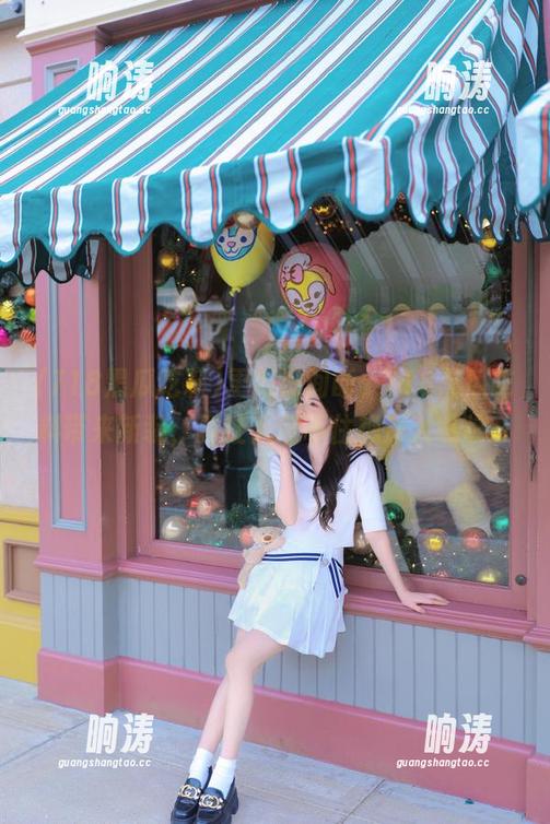 更新没间断，718黑瓜吃料带来新装，真让人忍不住想深入瞧瞧。