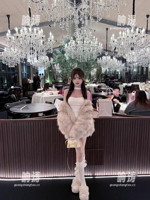 91cg 下载91cg.con苹果版吧,吃瓜的姿势你学会了吗?