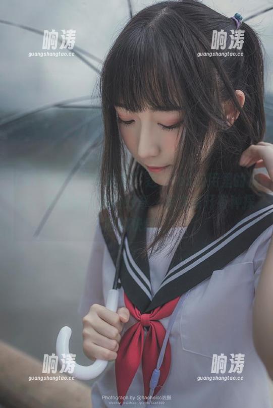 “91吃瓜”这个ios应用里的视频，真是让我满脸好奇，每次点开有种探险的快感！