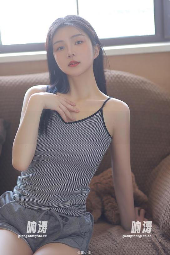 “91黑料”传送门带你直击热点，瓜田李下的情感纠葛！