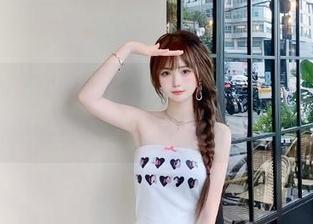 ios版www.51cg1.com，这种设计风格是不是懒得修了？