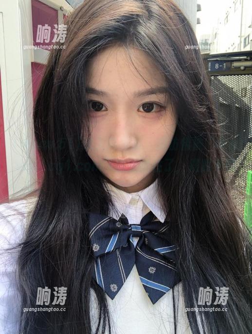 进入首页后，我仿佛被“www.51cg1.com”事业迷住了，摆脱不掉呀！