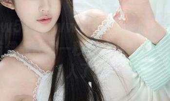 “www51”里隐藏的传送门，仿佛能让我一秒变成八卦达人，太诱人了！