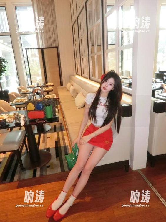 放飞自我！zztt155.ccm发布的黑料就像说书一样，太有意思啦！