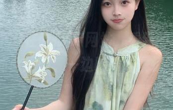 在吃瓜17网站，看到的瓜从未如此犀利，一边吃一边震惊。