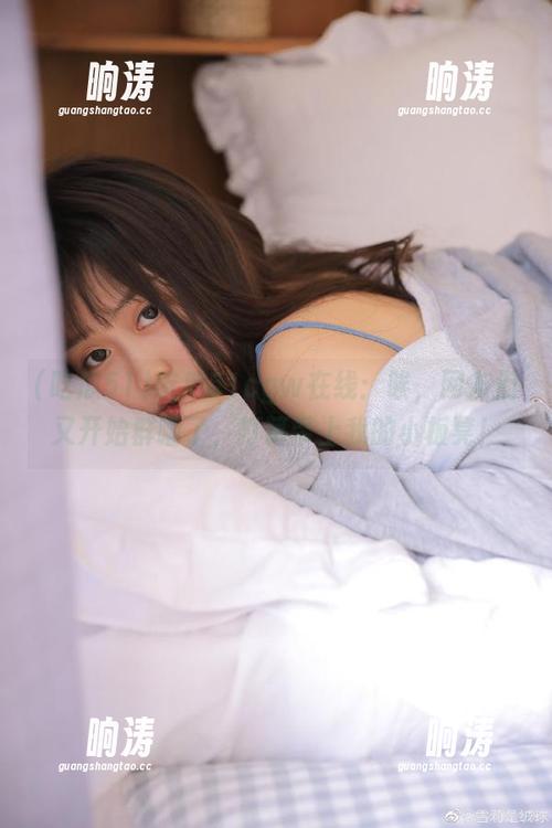 吃瓜51cgw在线：唉，网友们又开始群嘲了，打算带上我的小板凳！