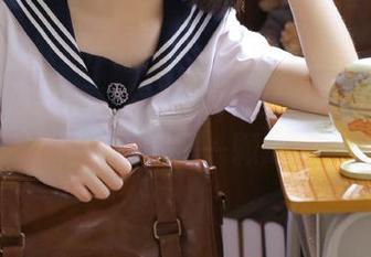 在5.1吃瓜网页上，每个点击都像是砸下了一颗瓜！