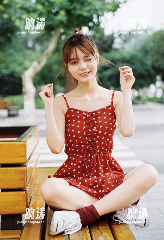 说好的今日大瓜，吃瓜网直达你的八卦尿点！