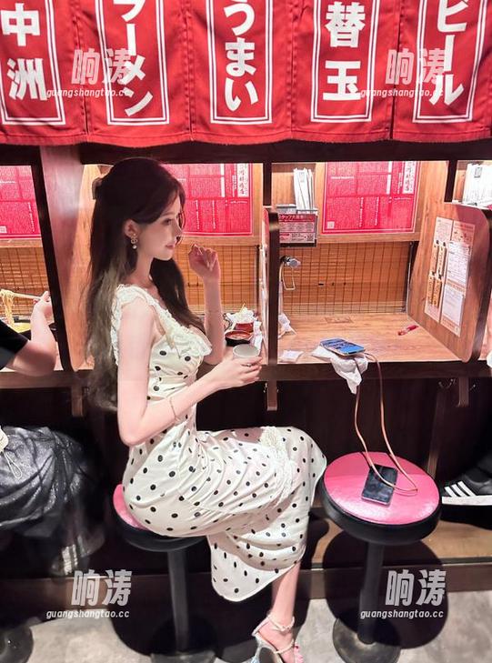各大高校的校园趣闻合集，绝不能错过吃瓜网站app的更新！