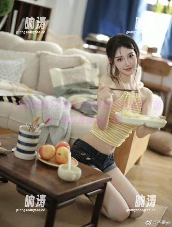 快手吃瓜 不信你去快手吃瓜的网页,随便一刷瓜皮都掉一地!