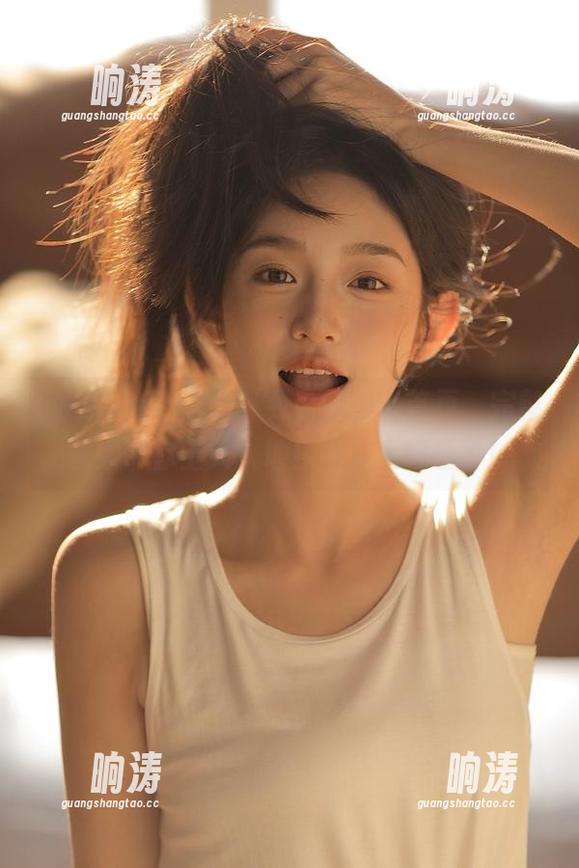 签约‘我要吃瓜’首页，完整视频带你上天入地！因为太好看了！