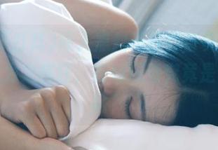 闯入黑料不打烊首页，好奇心让人为之疯狂，在线观看究竟是什么风格？