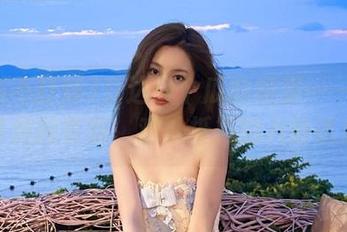 直达每个瓜的根源——黑料不打烊网页版，难以抵挡的八卦诱惑。
