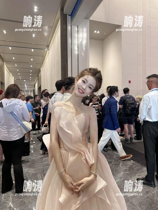 你敢点“黑料不打烊万里长征”传送门，我就敢保证你会失眠。