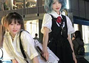 这安卓界面的黑料吃瓜不打烊，感觉让人心里痒痒的……不知道你们记得哪个瓜爆得好？
