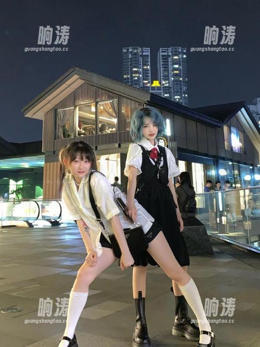 这安卓界面的黑料吃瓜不打烊，感觉让人心里痒痒的……不知道你们记得哪个瓜爆得好？