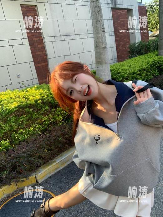 打开“91黑料正能量”传送门，瞬间成了全班八卦专家！嘿嘿。