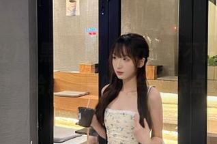 “黑料社”app，要不要来个一键下载，给朋友们的聚会增添点火花？