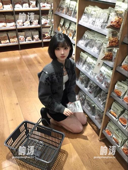 io不拥抱黑料社，无论你的下载速度有多快，心都是空空的