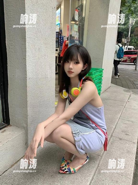 打破次元壁！黑料社1.1.4下载后，你和永不迷路的距离变得！远了一点...