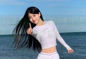 更新后，黑料网下载的内容仍然吸引着我，无奈却又无能为力